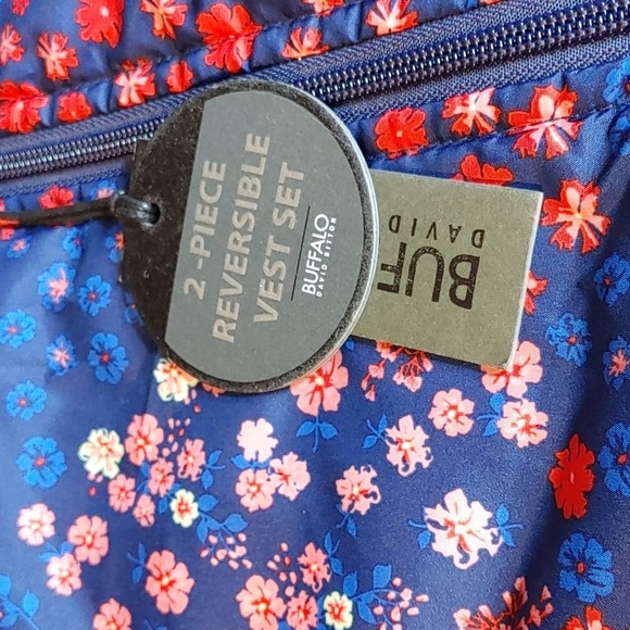 NWT Buffalo David Bitton Reversible Floral/Sherpa Vest Size Large 14-16 - Picture 6 of 14